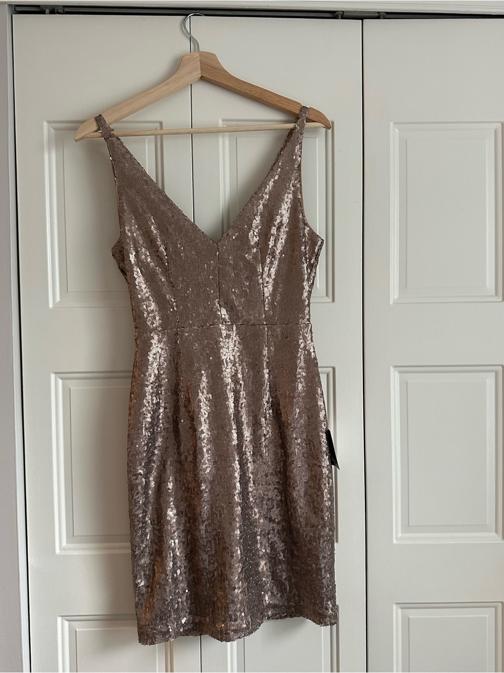 New Lulus Champagne showers dress